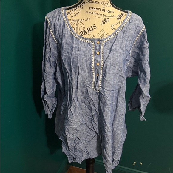 Eddie Bauer Tops - Eddie Bauer Light Blue Women's Blouse with Button Accents